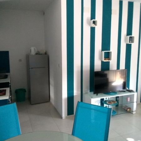 Apartment Tara Sumartin Εξωτερικό φωτογραφία