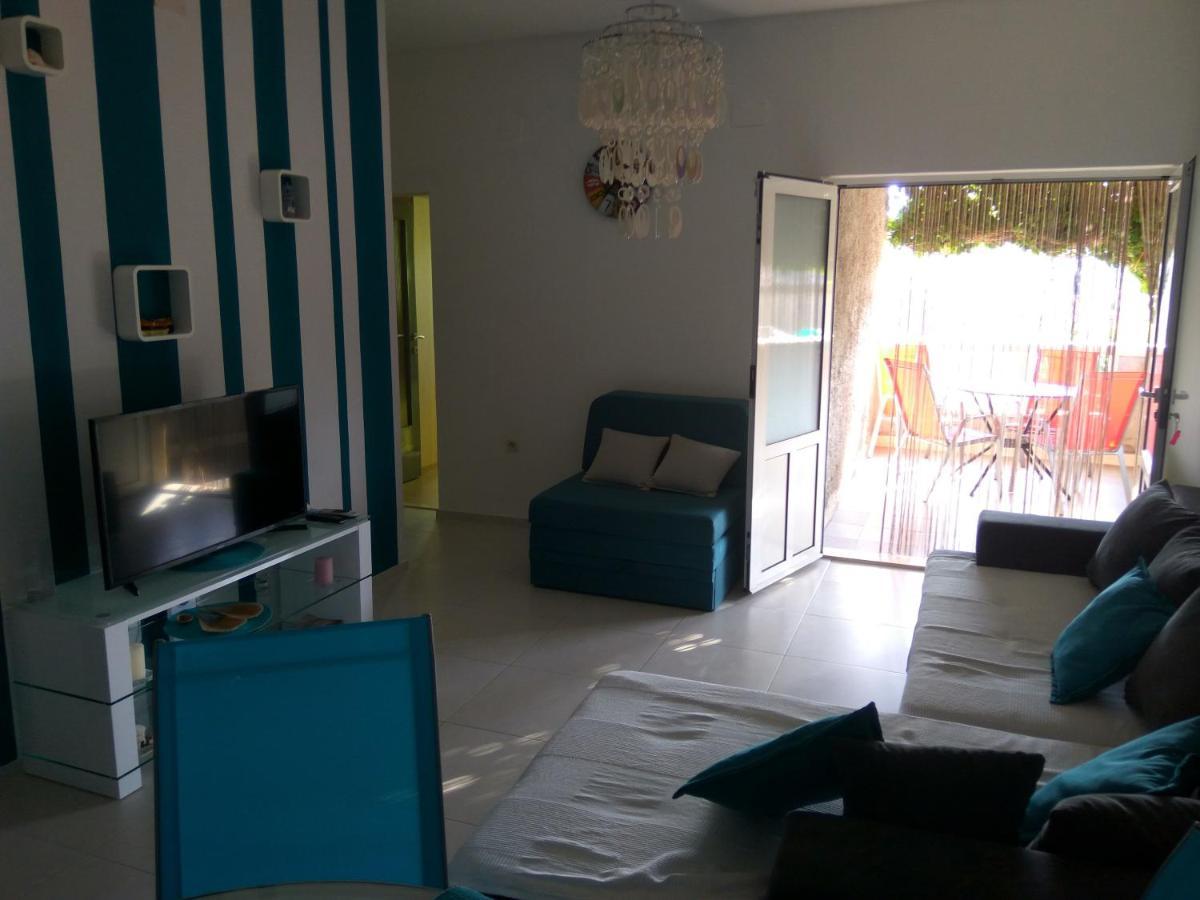 Apartment Tara Sumartin Εξωτερικό φωτογραφία