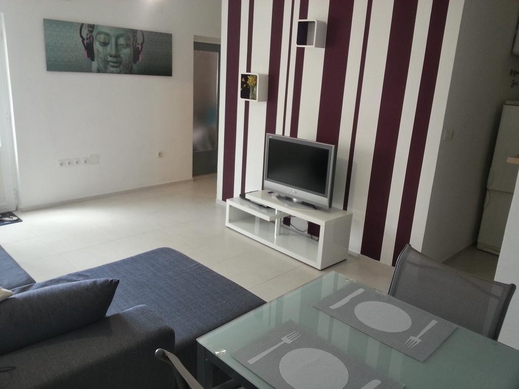 Apartment Tara Sumartin Δωμάτιο φωτογραφία