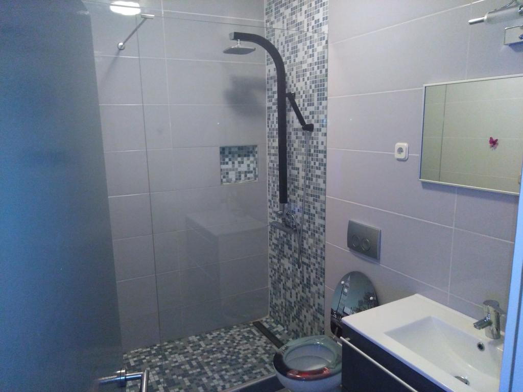 Apartment Tara Sumartin Εξωτερικό φωτογραφία
